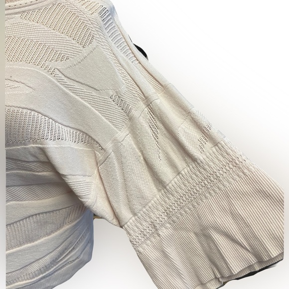 Pull over women's sweater - Picture 3 of 3